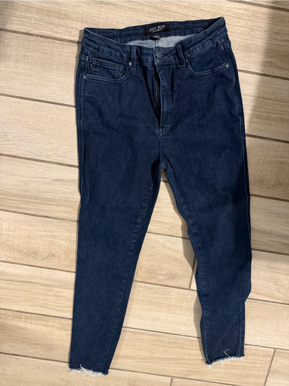 Dark Blue Women’s Skinny Jeans - Classic Mid-Rise size 13/31 GUC